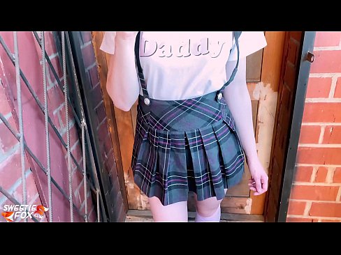 ❤️ Schoolgirl chuqur uning Dick so'radi va sinflar o'rniga fucks. seks uz.befuck-net.ru ❌