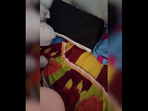 ❤️ Mening xonadoshim uyda yolg'iz qoladi, chunki eri ta'tilga ketadi va men uni sikish va eshagini sut bilan to'ldirish imkoniyatidan foydalanaman seks  uz.befuck-net.ru ❌